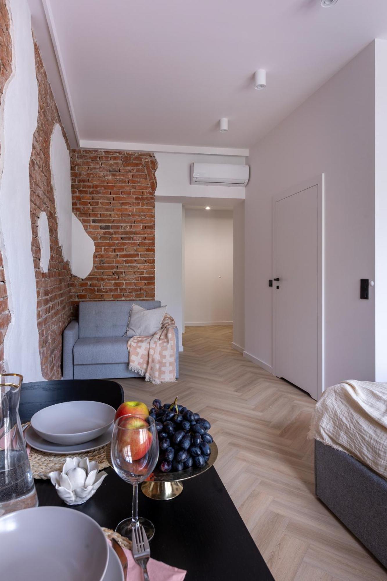 Melody Apartments City Centrum Krakow Luaran gambar