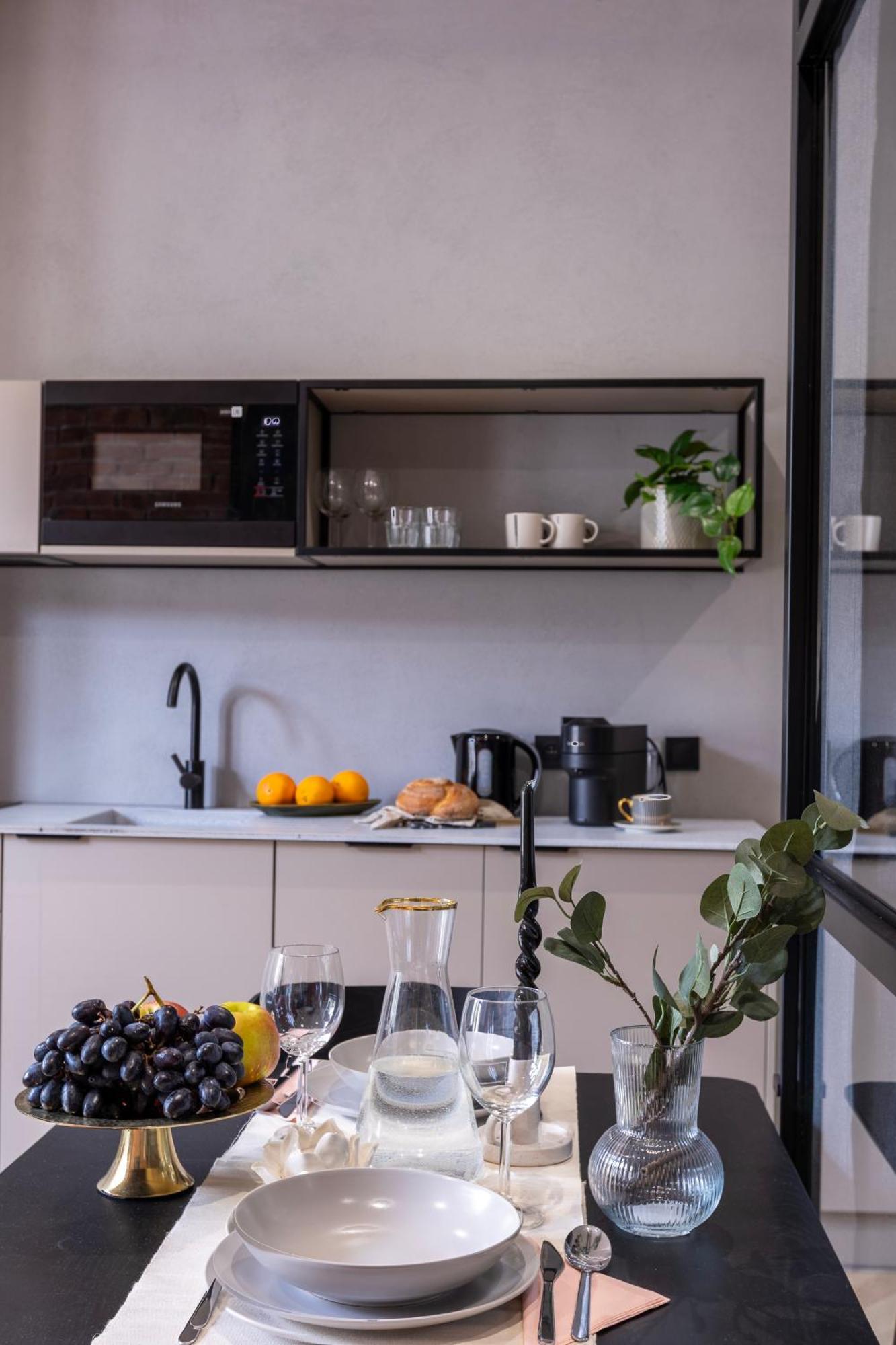Melody Apartments City Centrum Krakow Luaran gambar