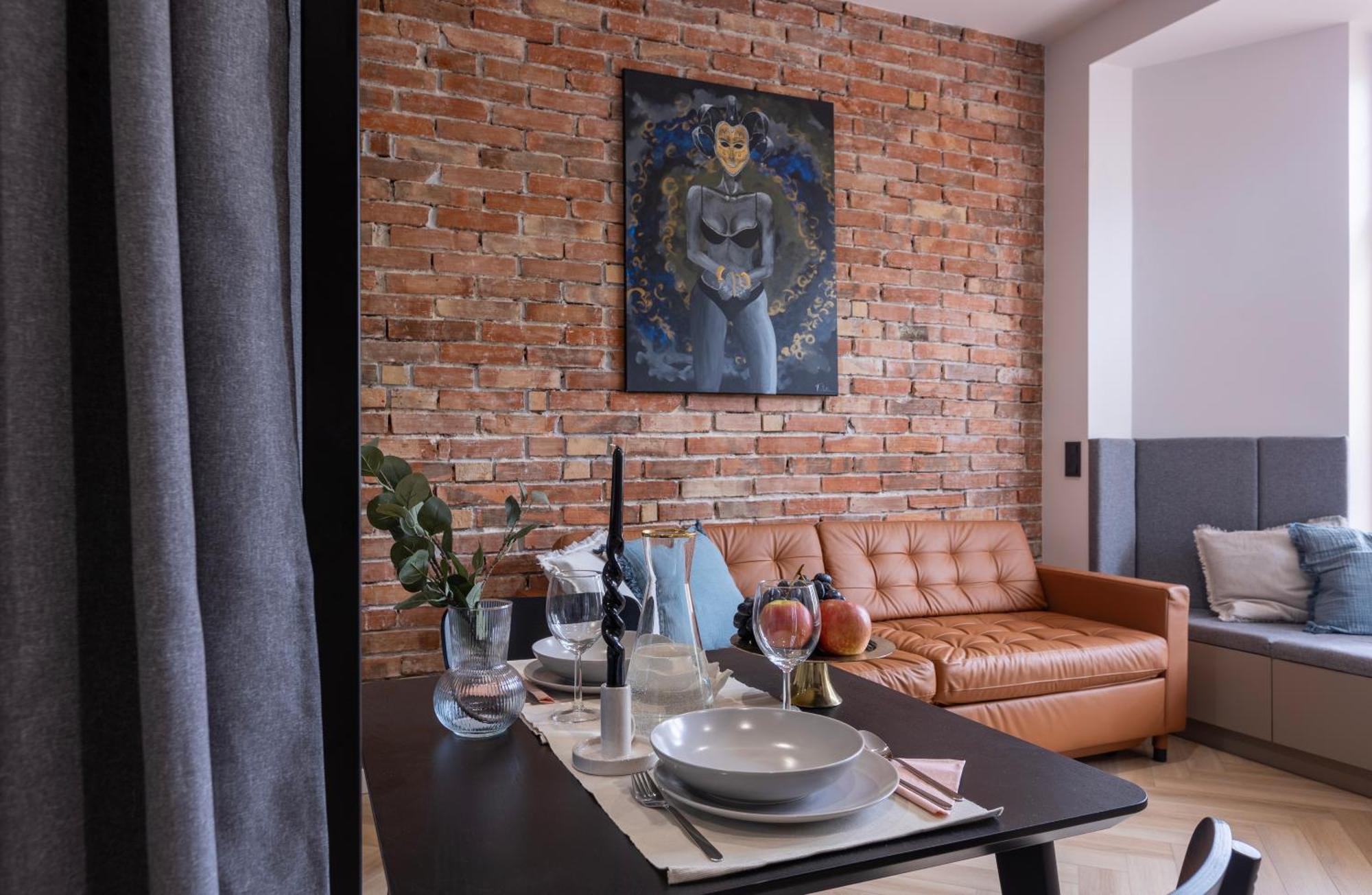 Melody Apartments City Centrum Krakow Luaran gambar